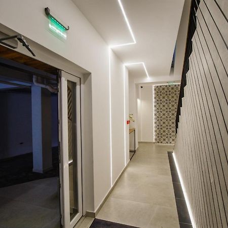 Central Designer Loft At Eas Residence Oradea Exterior photo